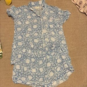 Darling Brand Blue and White Floral Block Printed Pajamas